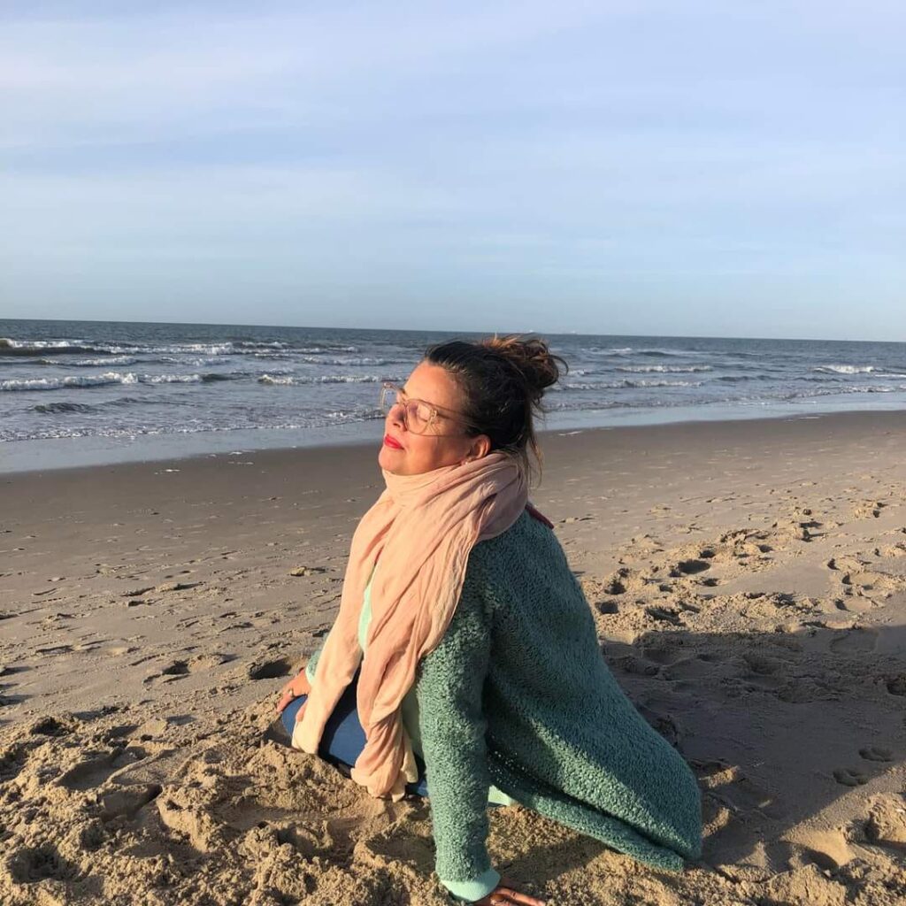 Susanne was ontspannen na stress met De-Coupling Healing sessies op afstand bij Mariëlle